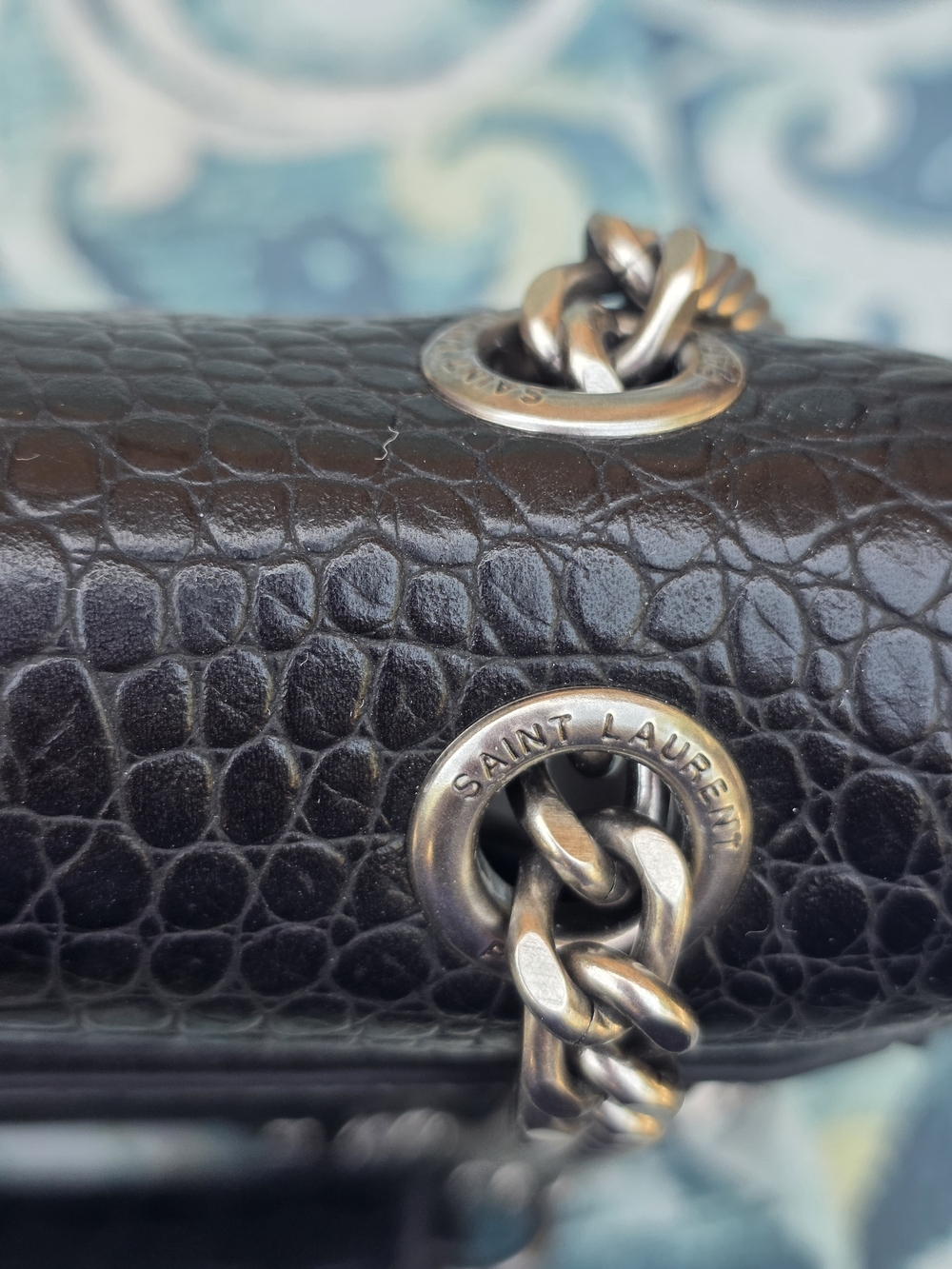 Saint Laurent Inspired Black Croc-Embossed Chain Shoulder Bag - Picture 2 of 14